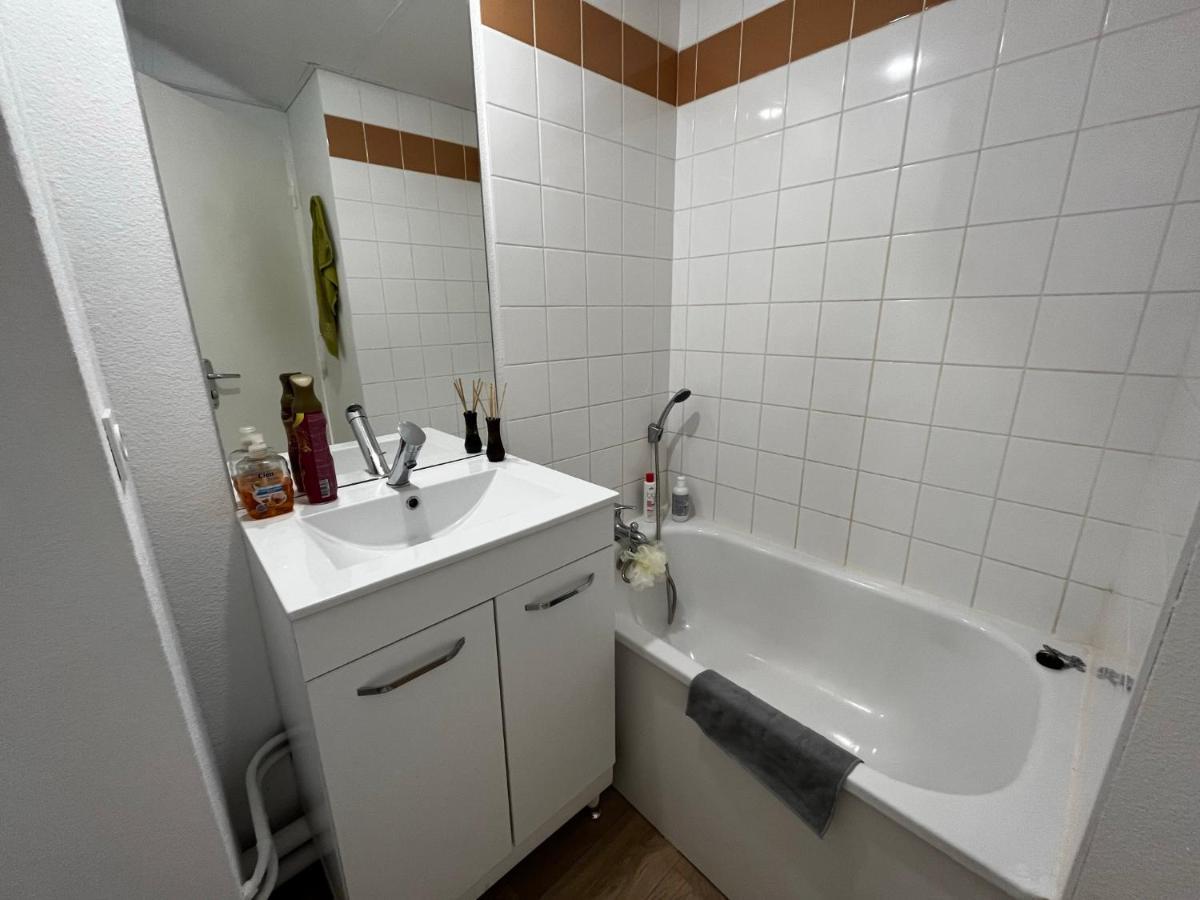 Vandoeuvre-lès-Nancy Kosy Appart'Hotels - La Maison Des Chercheurs מראה חיצוני תמונה